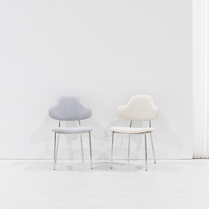 다비 아쿠아 패브릭 의자 (2색상)